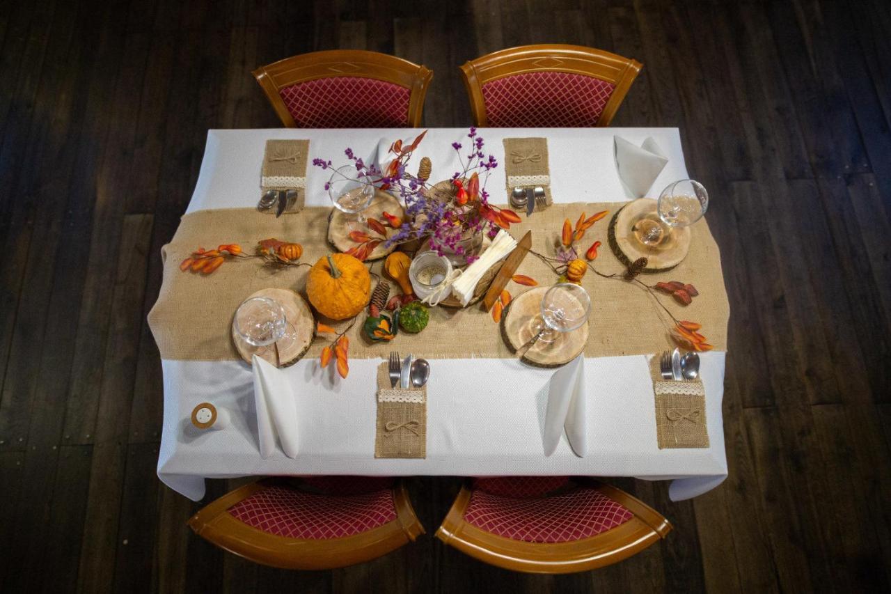 Hotel Zamkowy Mlyn Krapkowice Ngoại thất bức ảnh